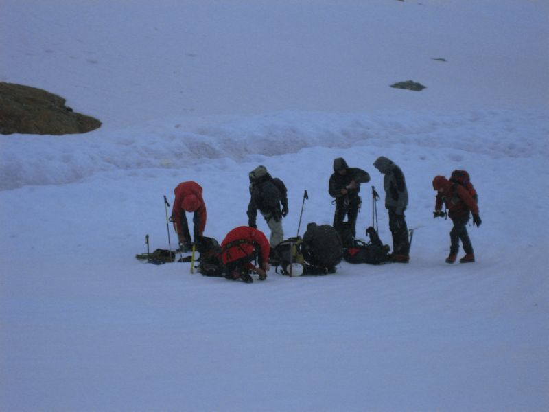 HR Day3 (12) Crampons and roping up